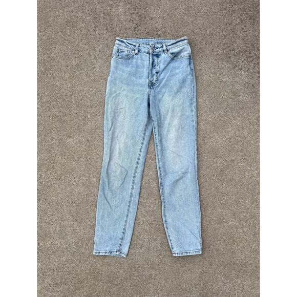 & Denim H&M Blue Light Wash Denim Ultra High Waist Button Fly Mom Jeans Size 2 - Picture 1 of 7